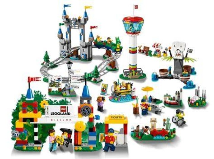 Can you buy Legos at Legoland?