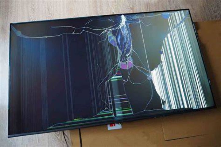Can you fix a cracked LCD flat screen TV?