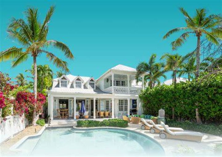 Can you rent a vacation home in Florida right now?