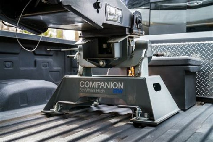 Can you tow a 5th wheel with a RamBox?
