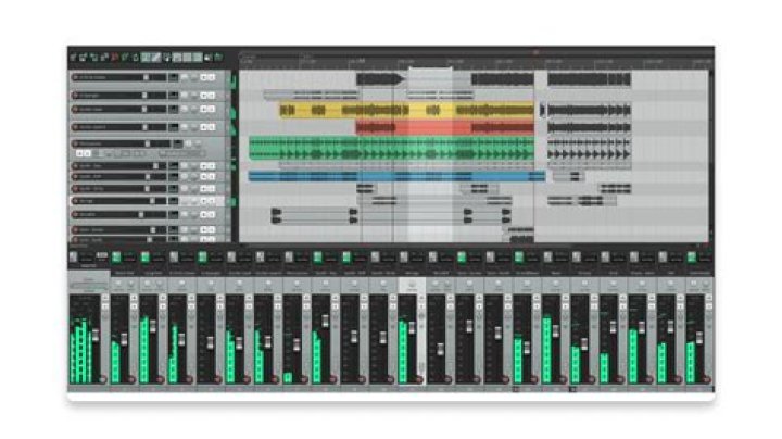 Can you use a DAW for live performance?