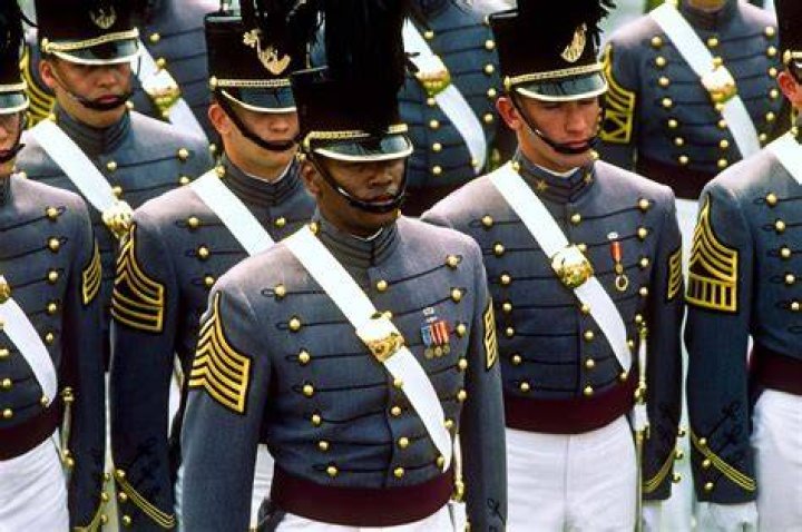 Does America have army cadets?