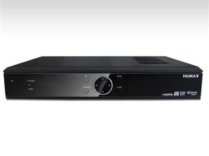 Does Humax HDR Fox T2 have WIFI?