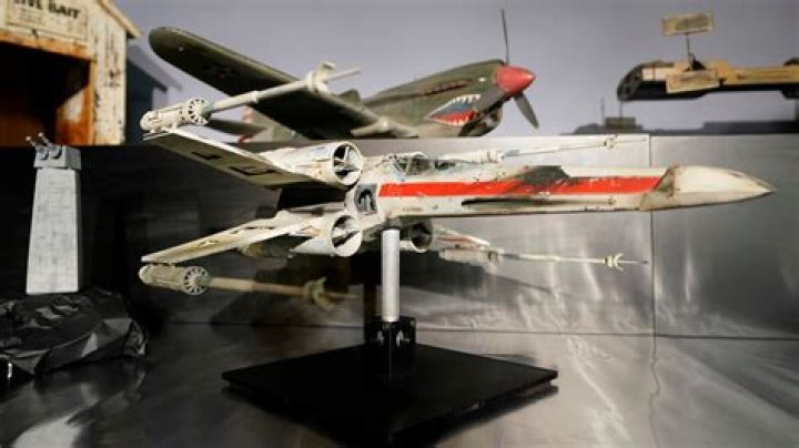 How big is an X-Wing Fighter?