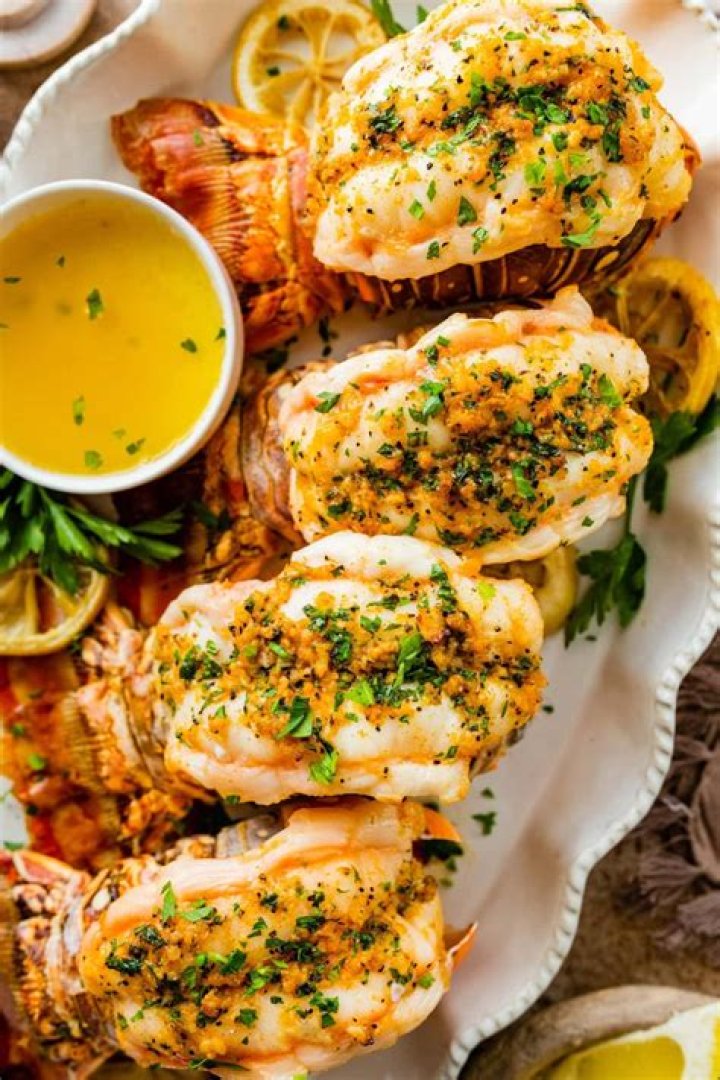 How do you bake lobster tails in the oven?