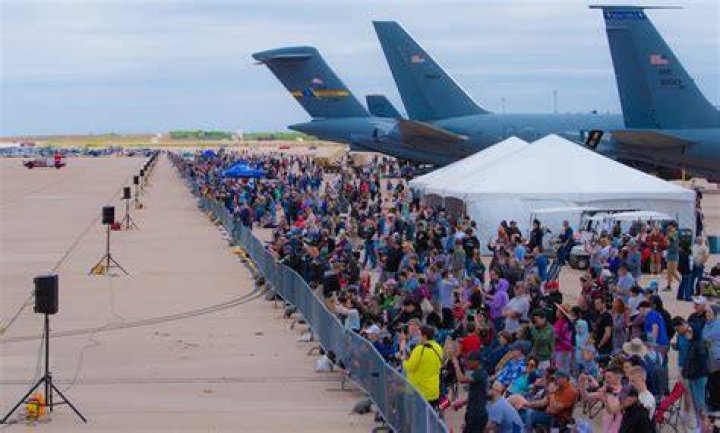 How many people work at Dyess AFB?