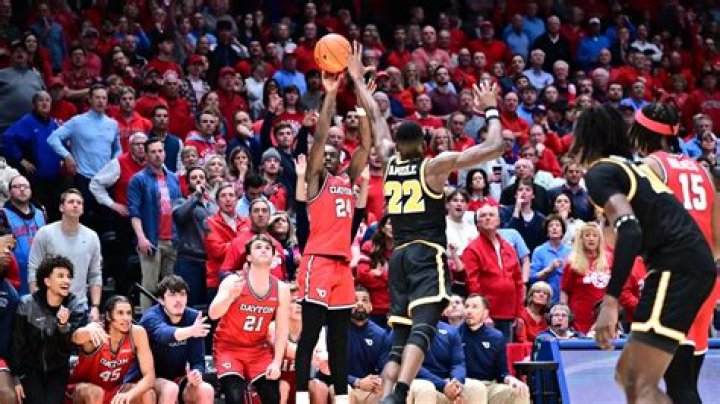 How much are university of Dayton basketball tickets?