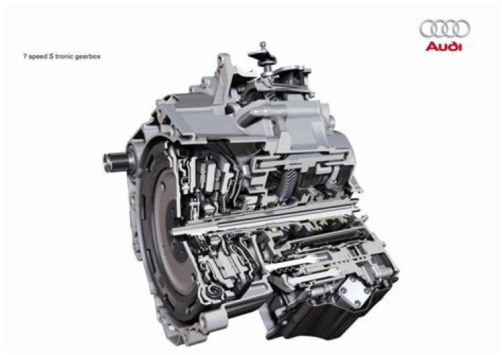 Is 9G-Tronic dual clutch?