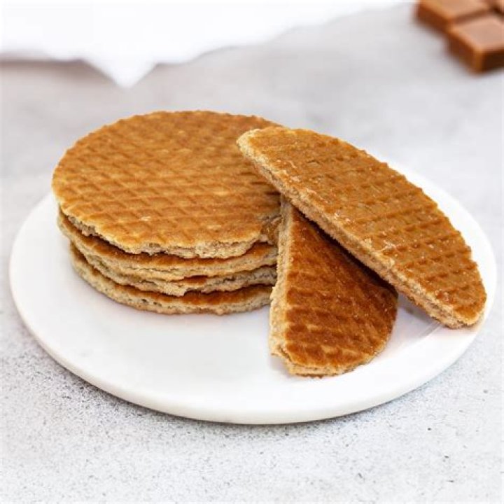 Is a Dutch waffle the same as a funnel cake?