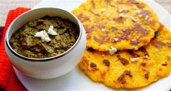 Is Makki ki Roti and Sarson Ka Saag healthy?