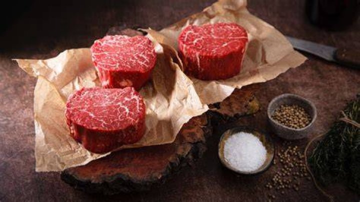 Is Round the most expensive cut?