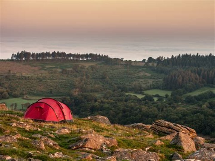 Is wild camping legal in Portugal?