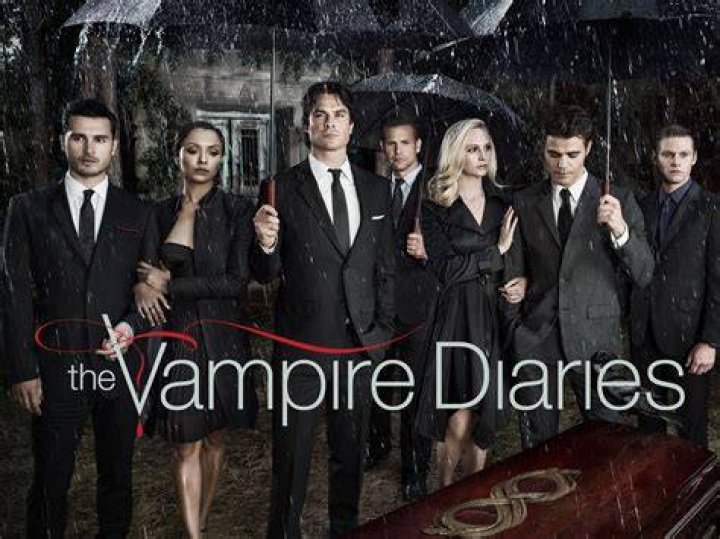 What happens in The Vampire Diaries Season 7 Episode 2?