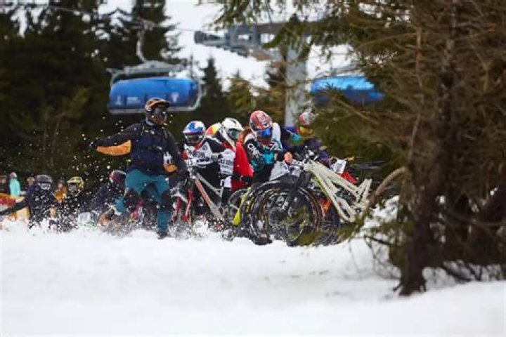 What is a downhill ski race called?