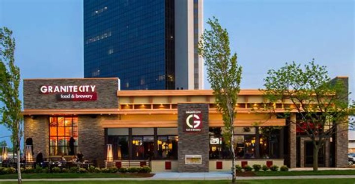 What is Granite City restaurant known for?