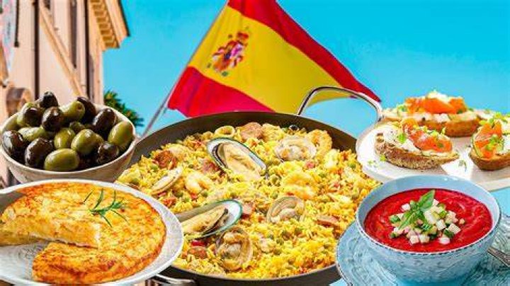 What is one of the main tapas dishes of Spain?