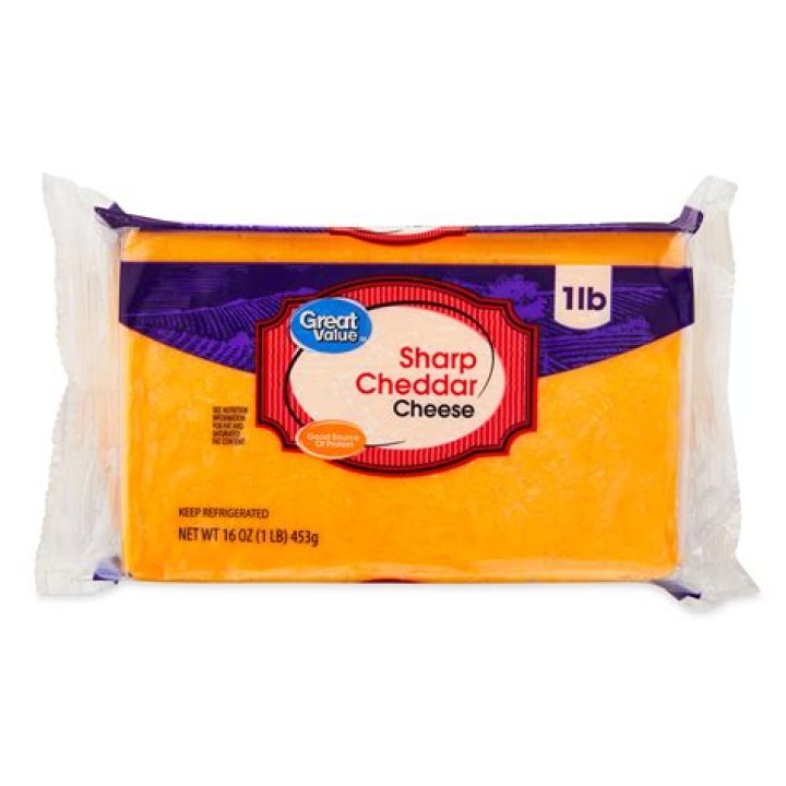 What is sharp cheddar cheese in Canada?