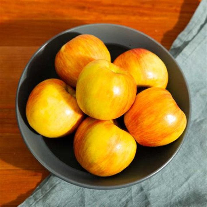 What is special about Honeycrisp apples?