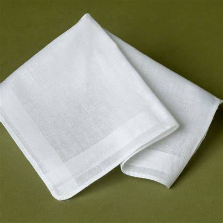 What is the best material to make handkerchiefs?