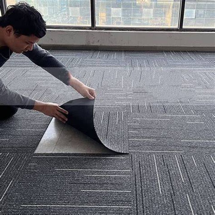 What type of carpet is used in offices?