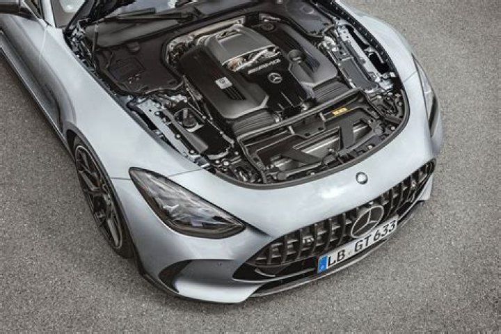 Which Mercedes has V12 engine?