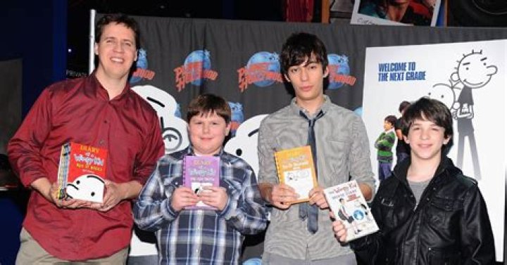 Who is the kid from Super 8?